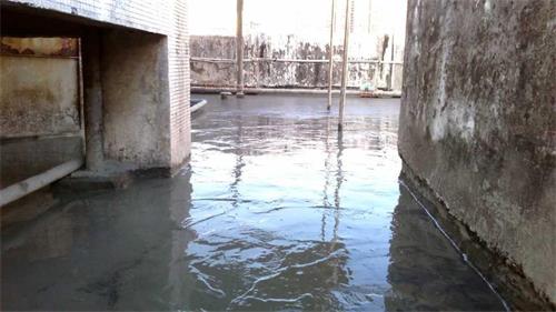 東莞商住中心天面裂縫滲漏防水補漏維修 東莞商住中心天面裂縫滲漏防水補漏維修